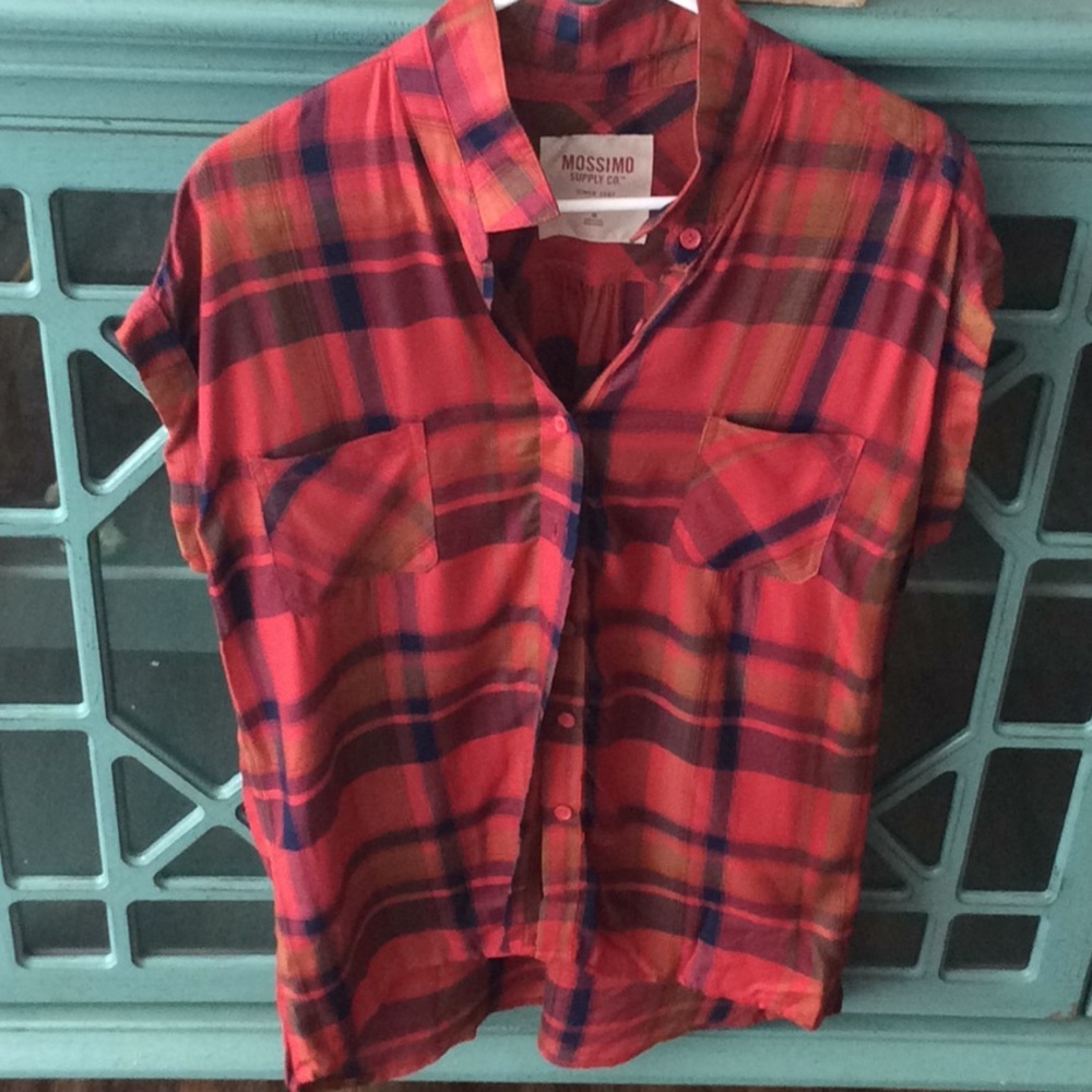 Women’s shirt